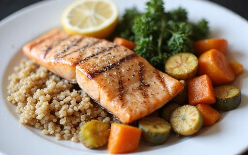 Plato de comida saludable y deliciosa con ingredientes frescos y coloridos, representando recomendaciones dietéticas personalizadas.